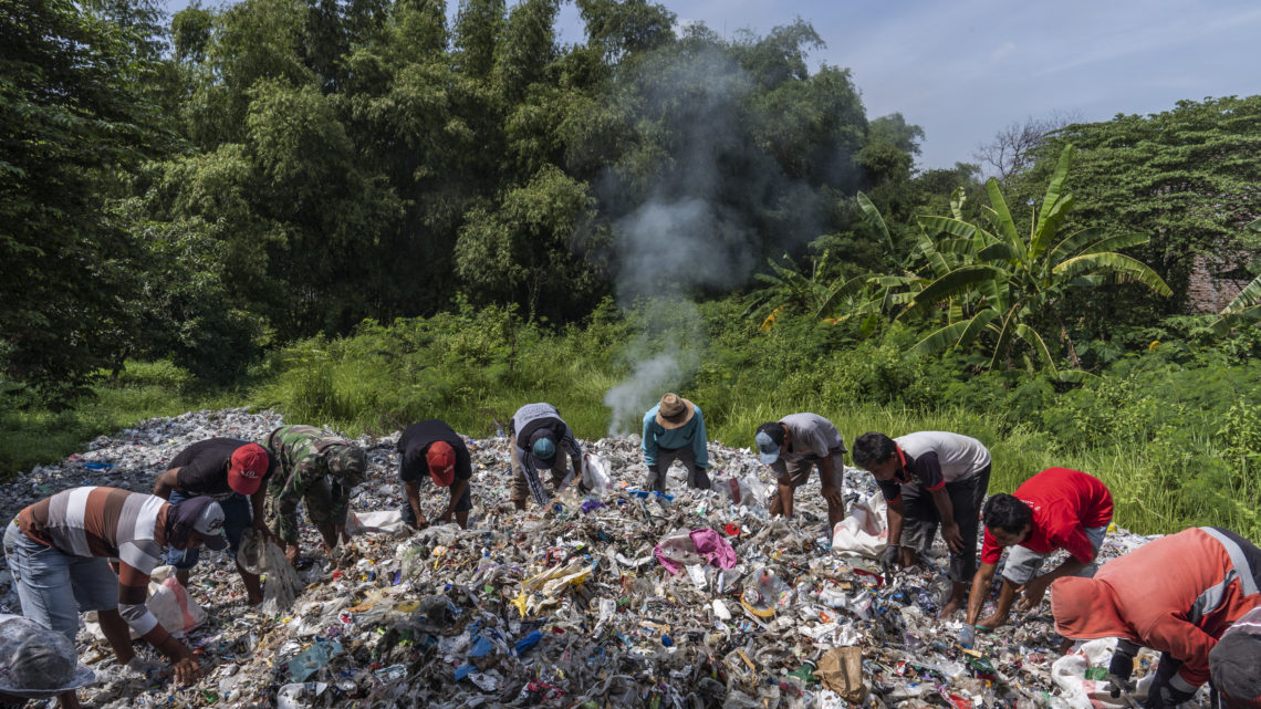 New research exposes a crisis in the global trade of “recyclable” plastics