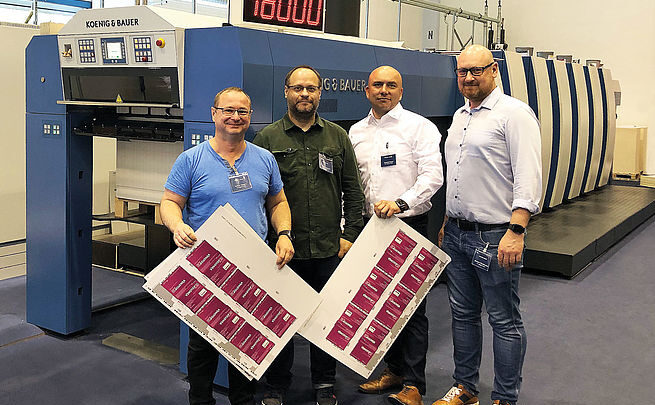 Rapida 76 double-coater press for August Faller in Poland