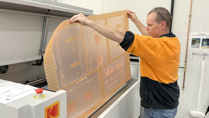 Kirk Group rides packaging reshoring wave with KODAK FLEXCEL NX Technology from Miraclon