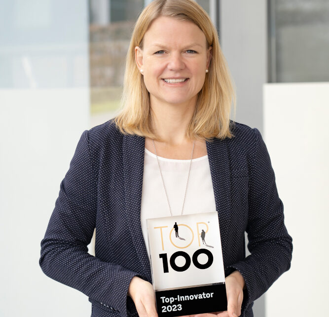 Award-winning innovation at Lohmann: Neuwied adhesive tape manufacturer receives “TOP100” prize
