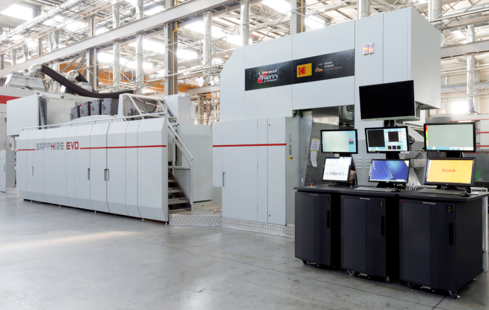 Kodak and Uteco announce the shipment of the third Sapphire EVO M Press for digital flexible packaging printing