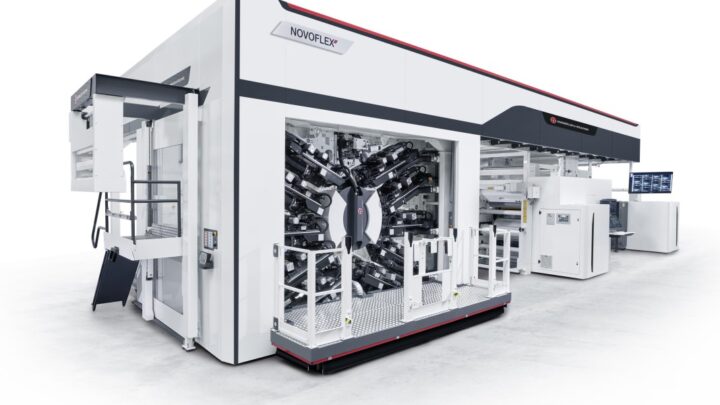 Large Format Parts Easy To Handle On The Novoflex II L 10