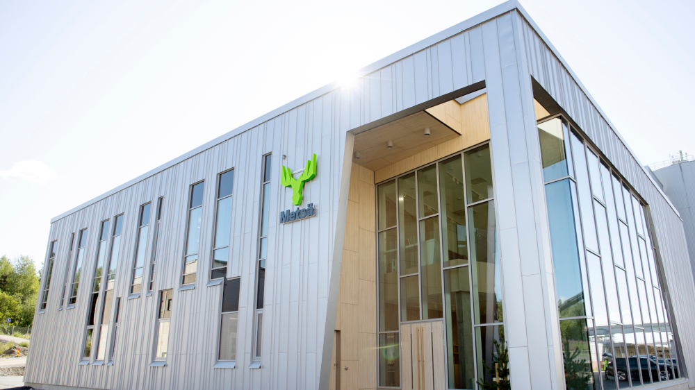 Metsä Board’s simulation and testing services help develop secure pharma packaging