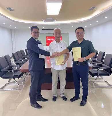 Shanghai Hengze Printing Company Levels Up with CrystalCleanConnect for Increased Productivity, Quality, Sustainability