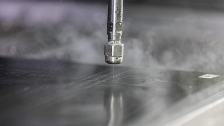 For perfect cutting-die rubbering