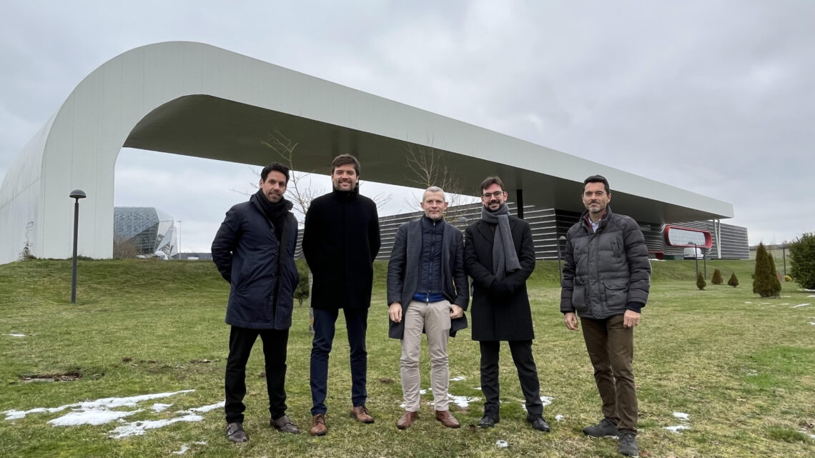 Comexi, Basquevolt, and Schneider Will Collaborate in the Development of High-Precision Machinery for the Manufacturing of Electric Batteries