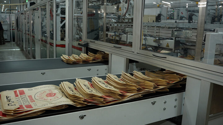 Approaching the record of 200,000 sacks per day