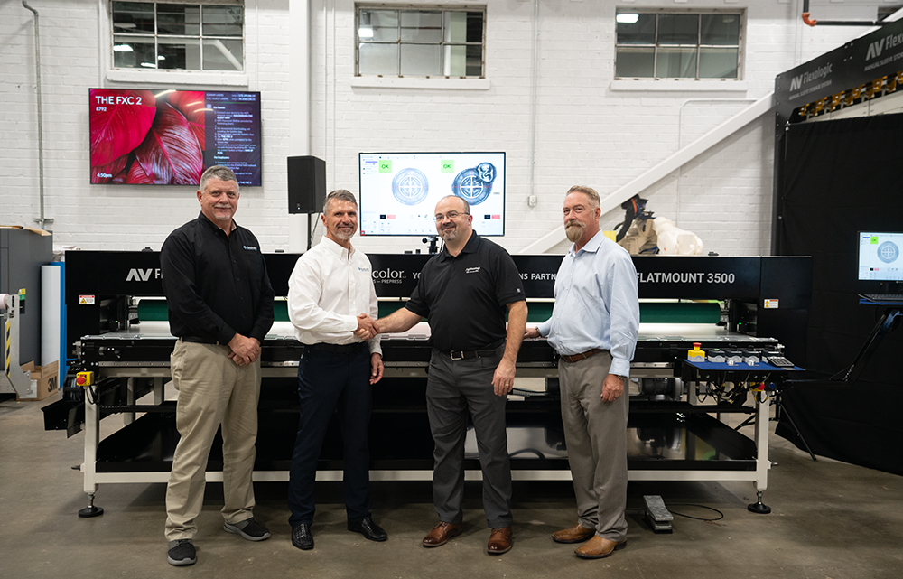 The 100th Flatmount sold worldwide to Pacificolor The 100th Flatmount sold worldwide to Pacificolor